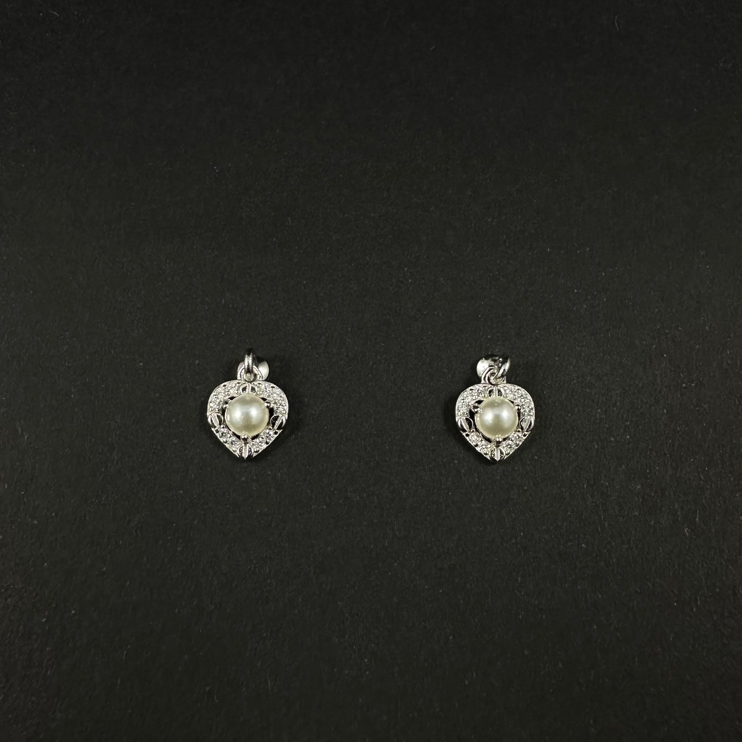 Heart Pearl Elegance Silver Diamond Stud Earrings for Women