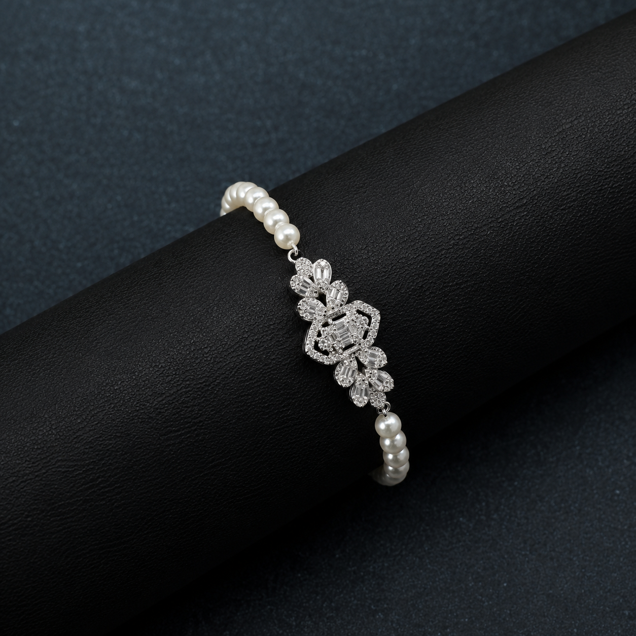 Loose Silver Pearl Diamond Bracelet