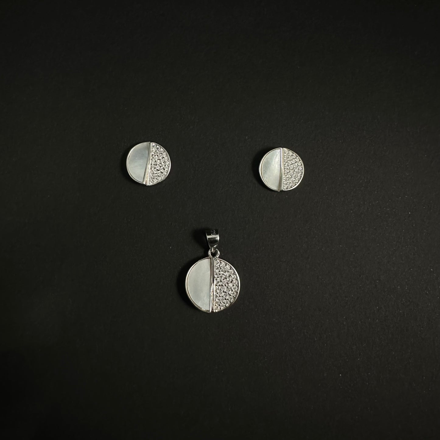 Silver Half Diamond Circle Pendant Set for Women