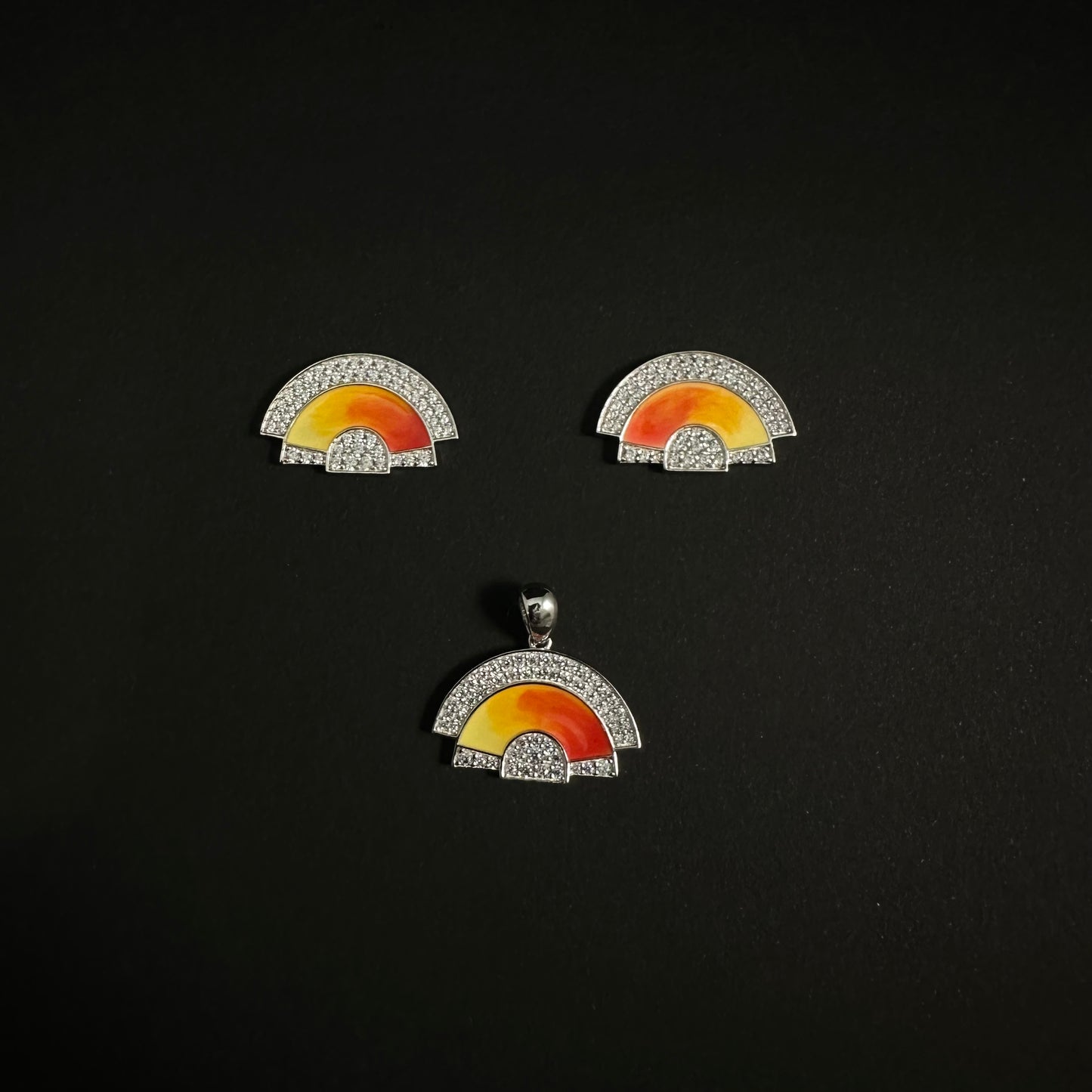 Silver Sunset Glow Diamond Pendant Set for Women