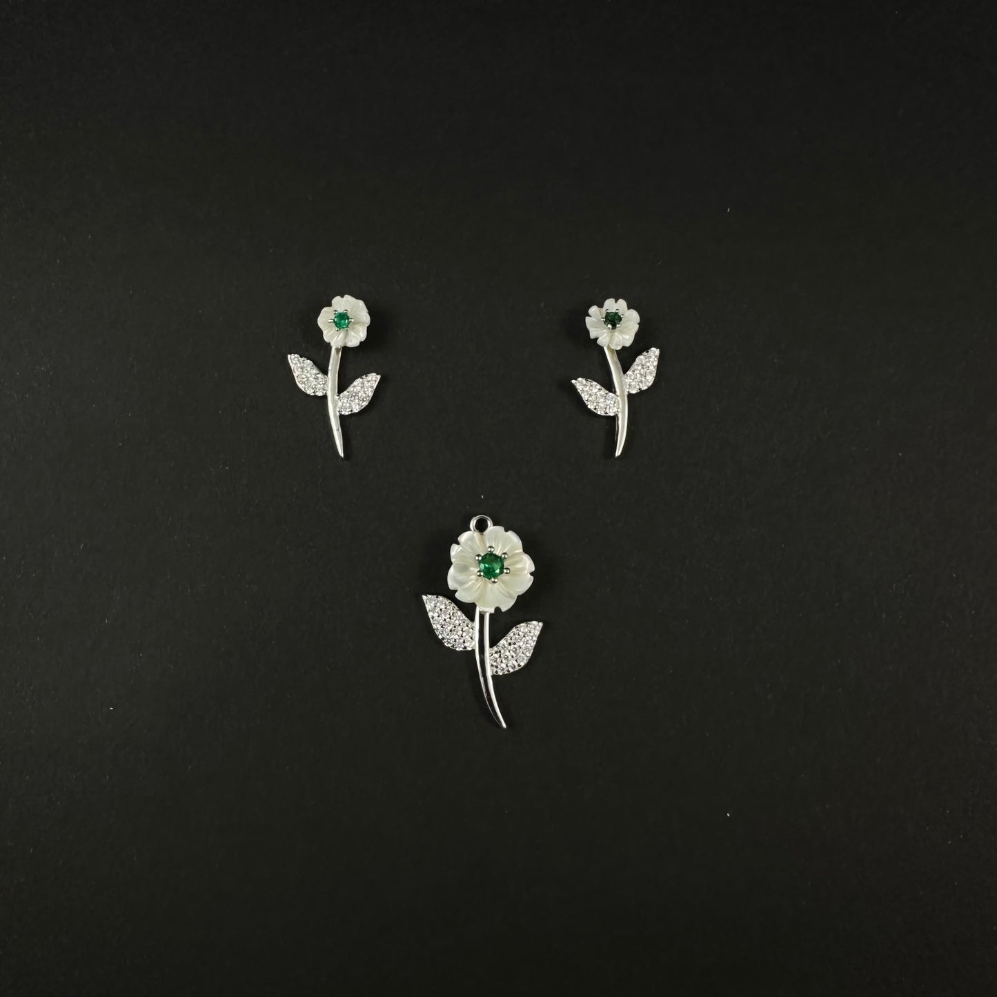 Silver Diamond Floral Bloom Pendant Set for Women