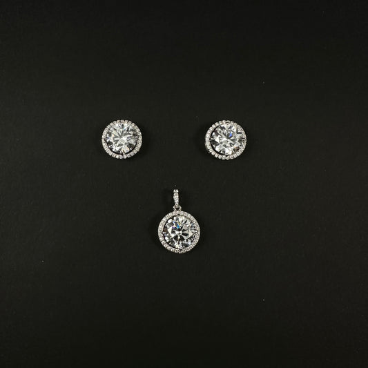 Silver Solitaire Diamond Halo Pendant Set for Women