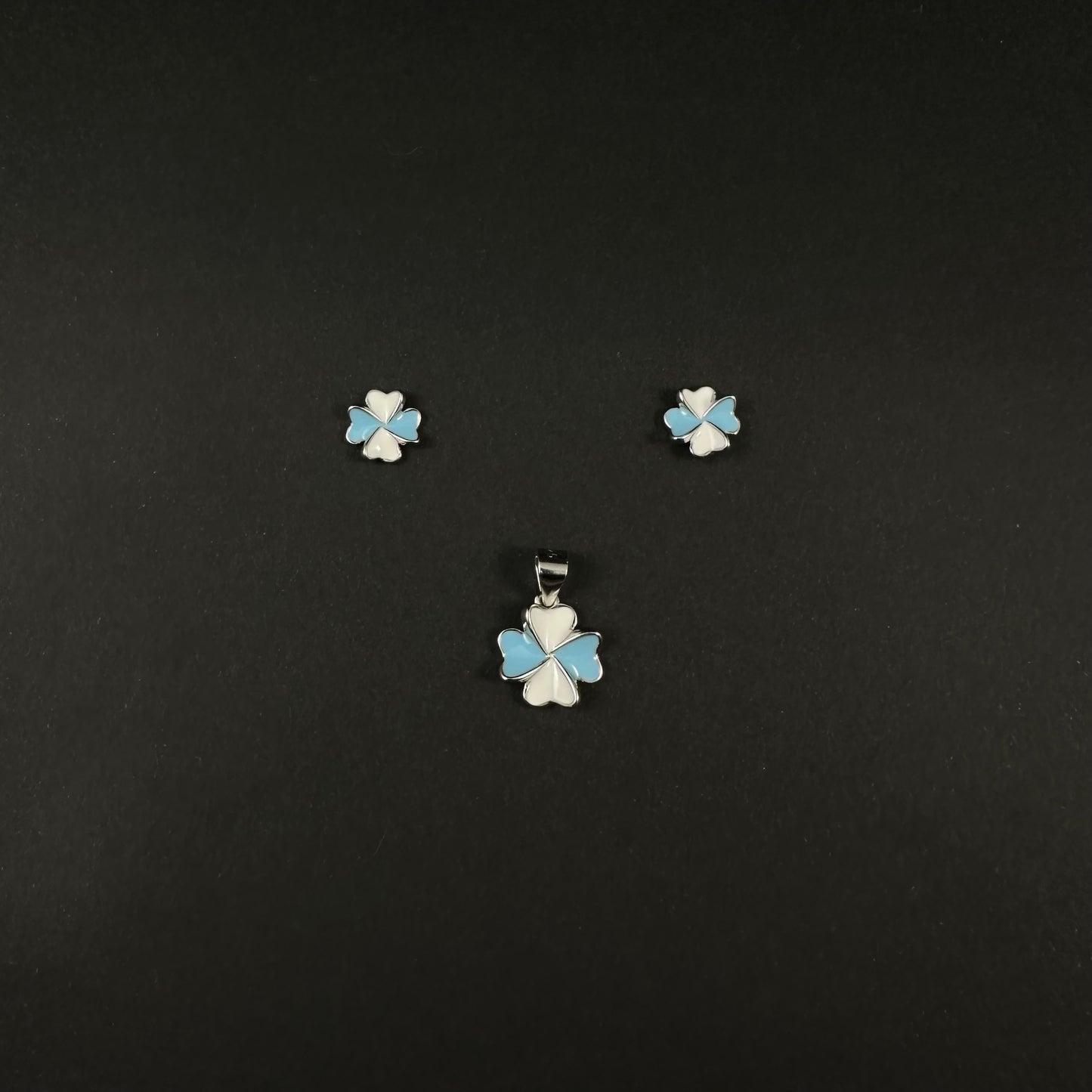 Silver Blue & White Floral Clover Pendant Set for Women