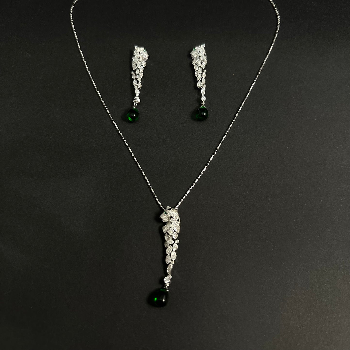 Silver Green Crystal Puma Pendant Set for Women