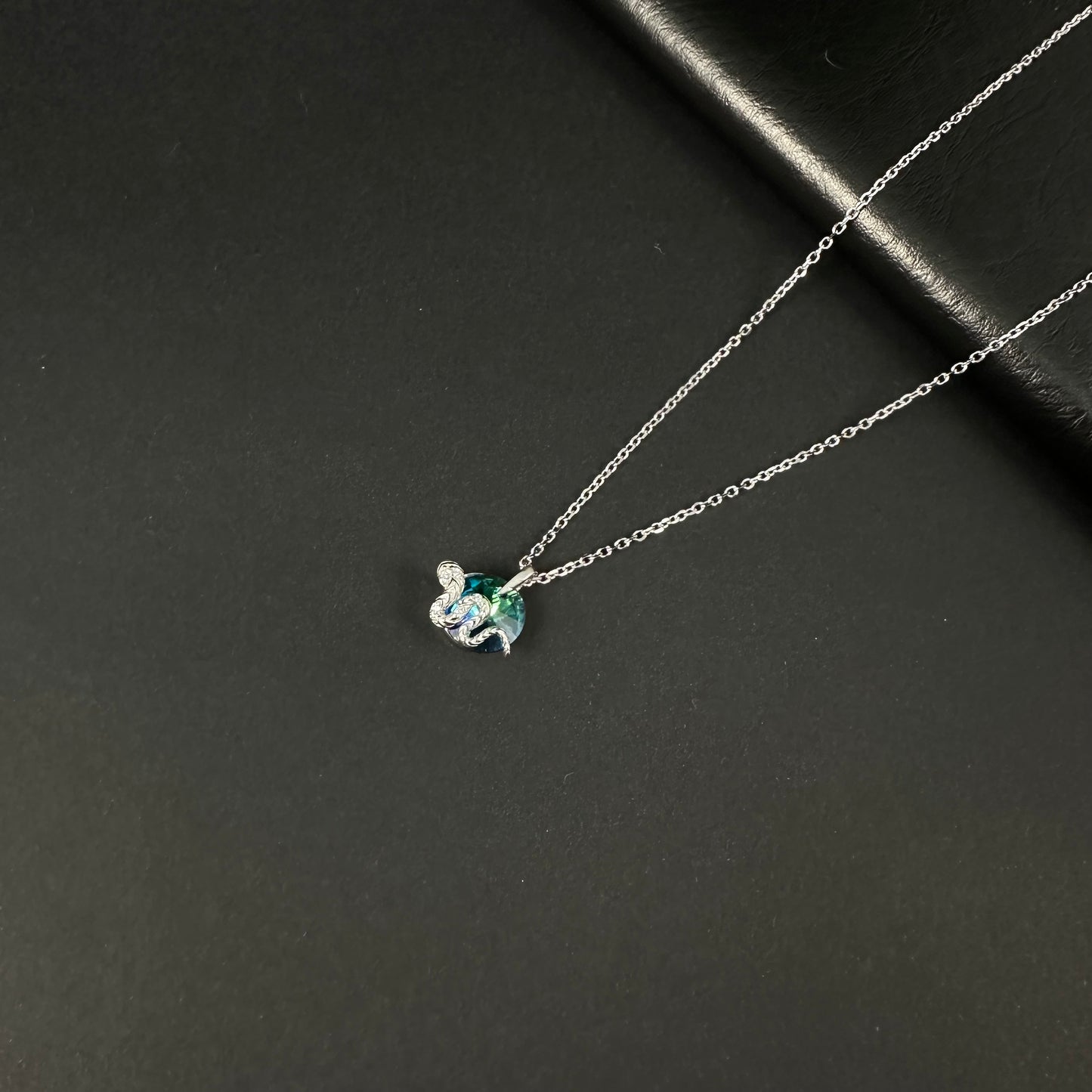 Silver Blue-Green Crystal Snake Diamond Pendant for Women