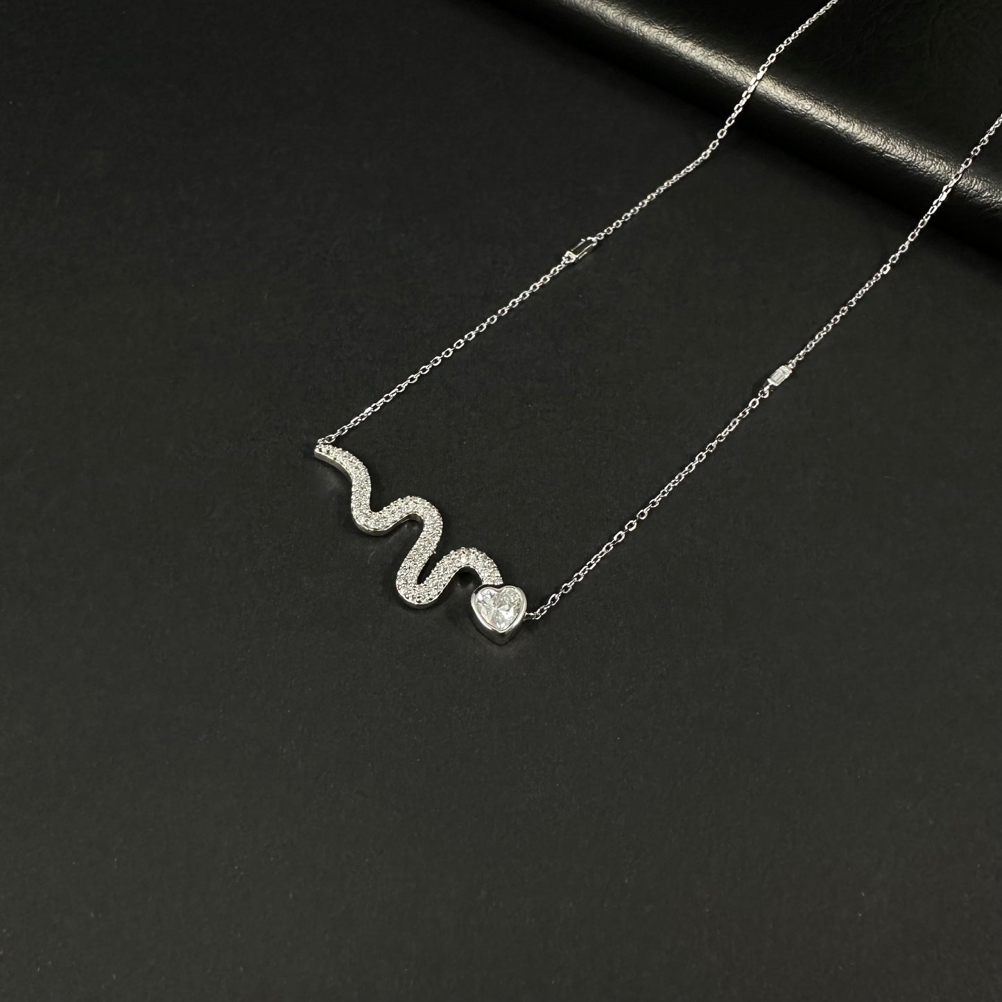 Serpentine Heart Silver Diamond Pendant Necklace for Women