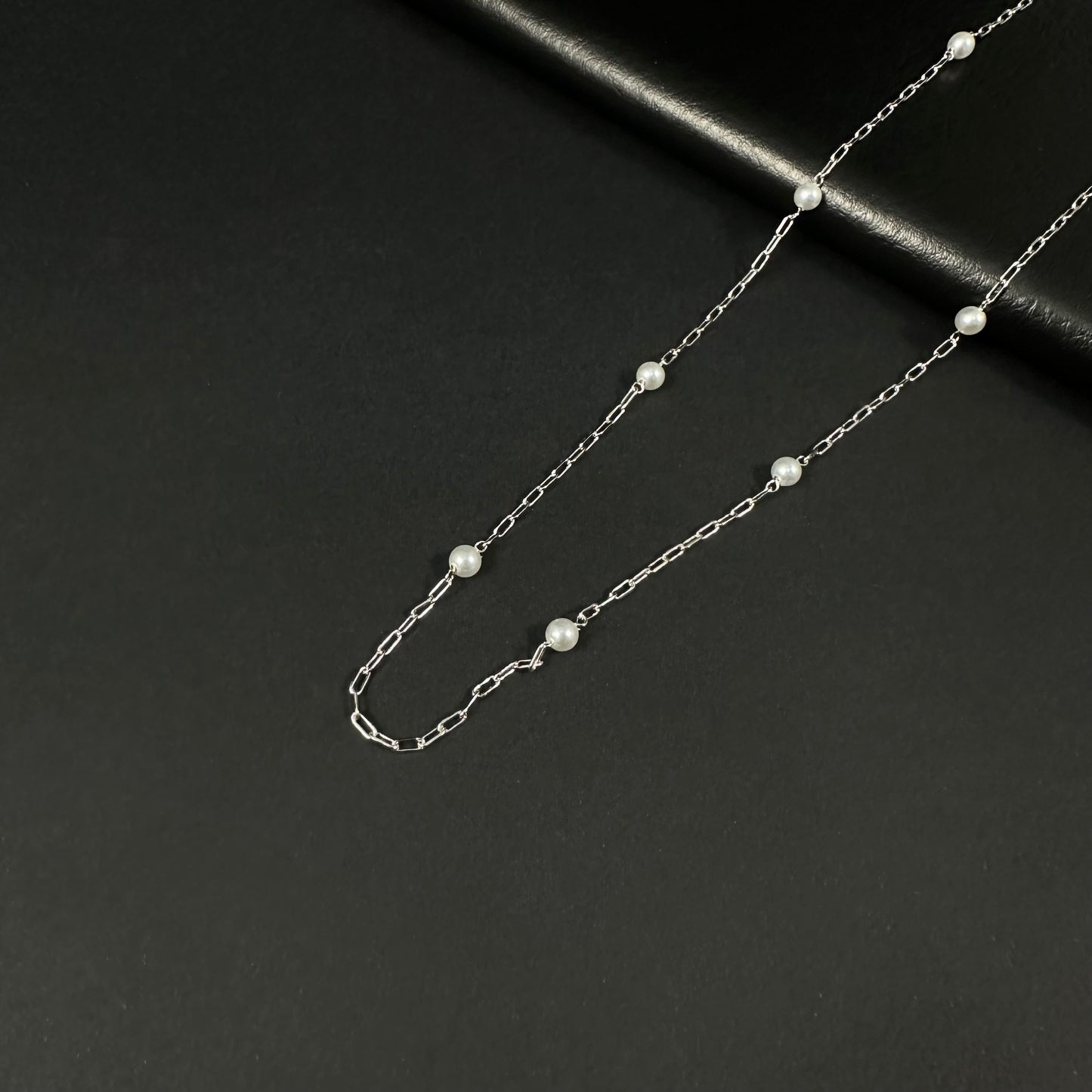 Lustre Pearl Silver Chain Necklace for Women