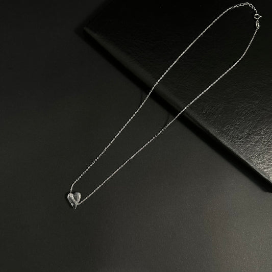 Elegant Crystal Heart Silver Pendant Necklace for Women