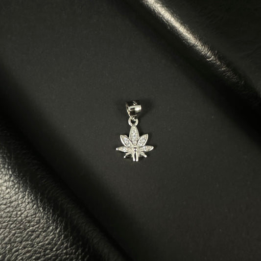 Sparkling Maple Leaf Silver Diamond Pendant for Women