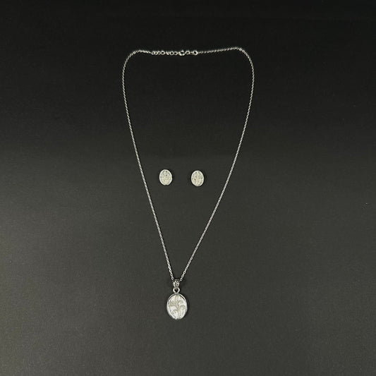 Silver Oval Vintage Charm Pendant Set for Women
