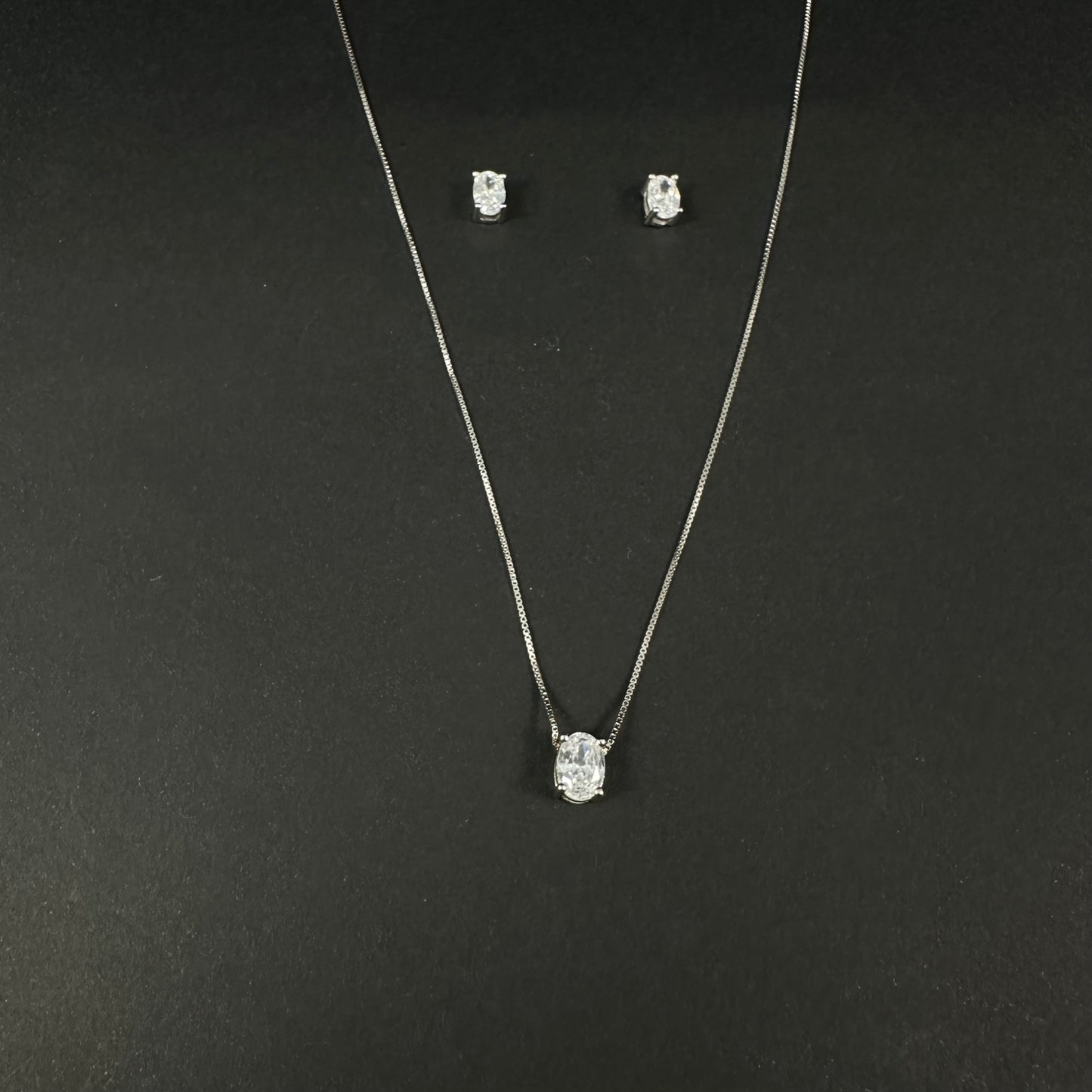 Silver Oval Solitaire Diamond Pendant Set for Women