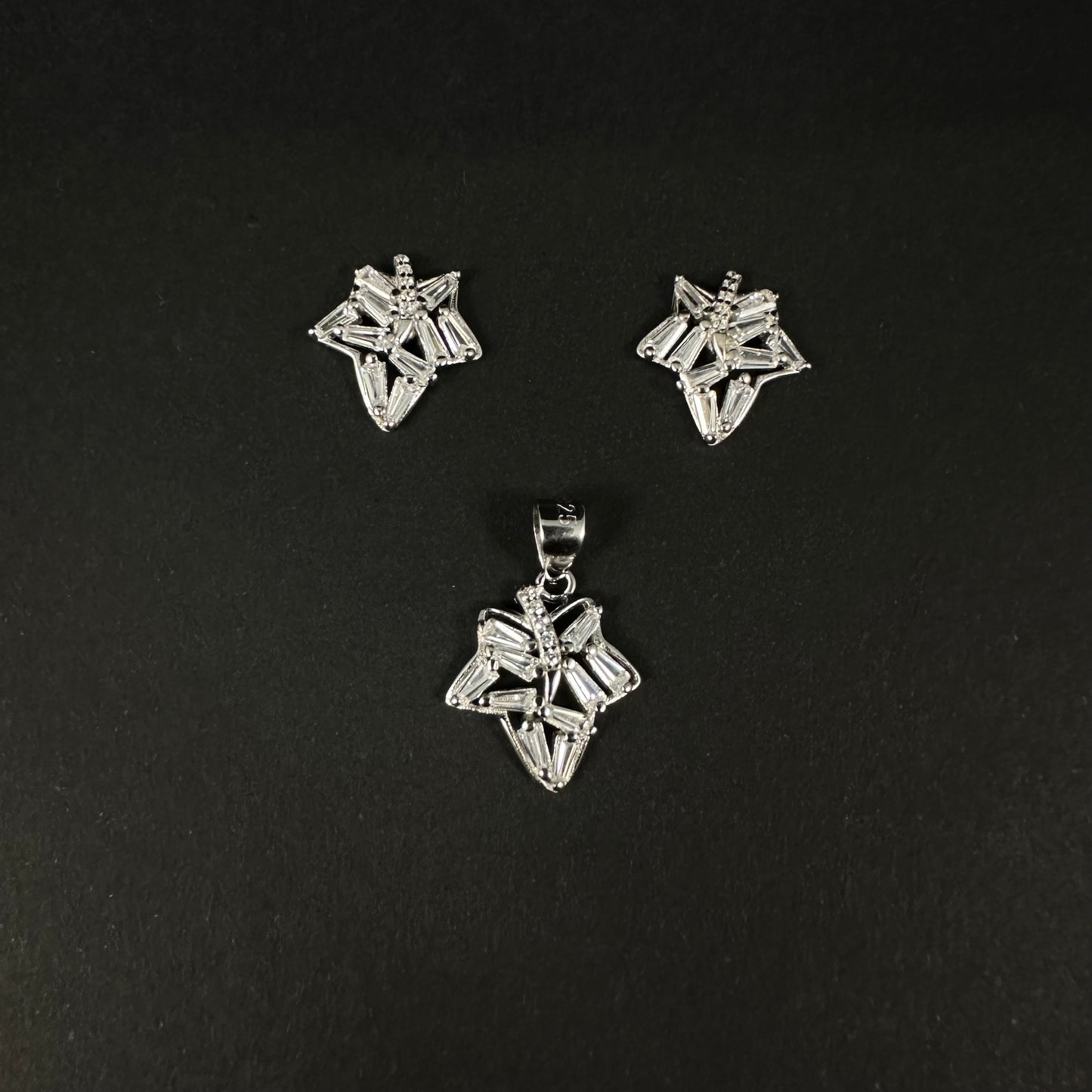 Silver Star Shine Diamond Pendant Set for Women