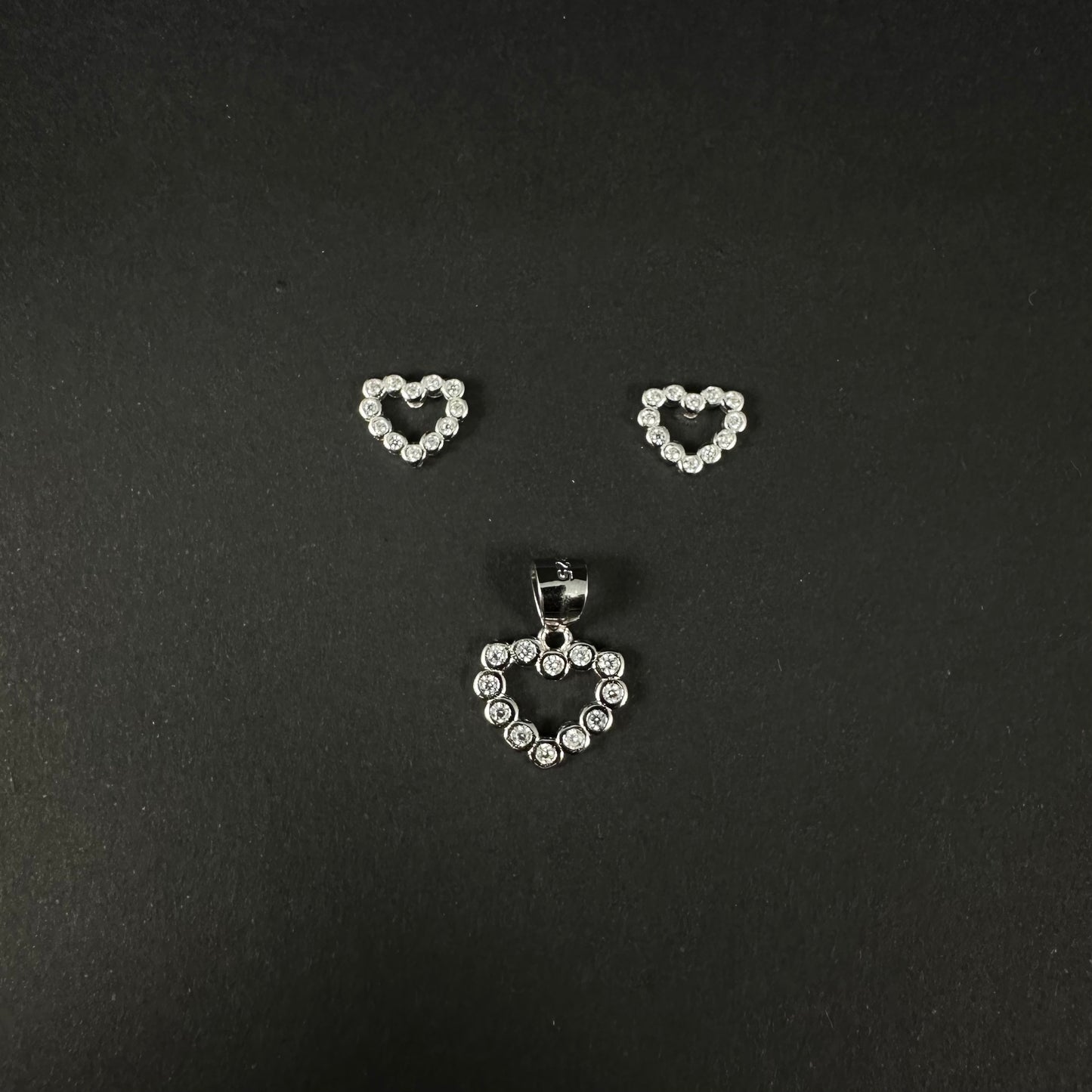 Sparkling Heart Silver Diamond Pendant Set for Women