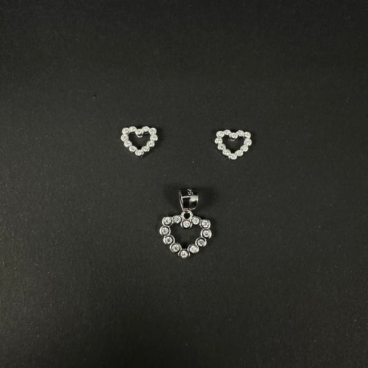 Sparkling Heart Silver Diamond Pendant Set for Women