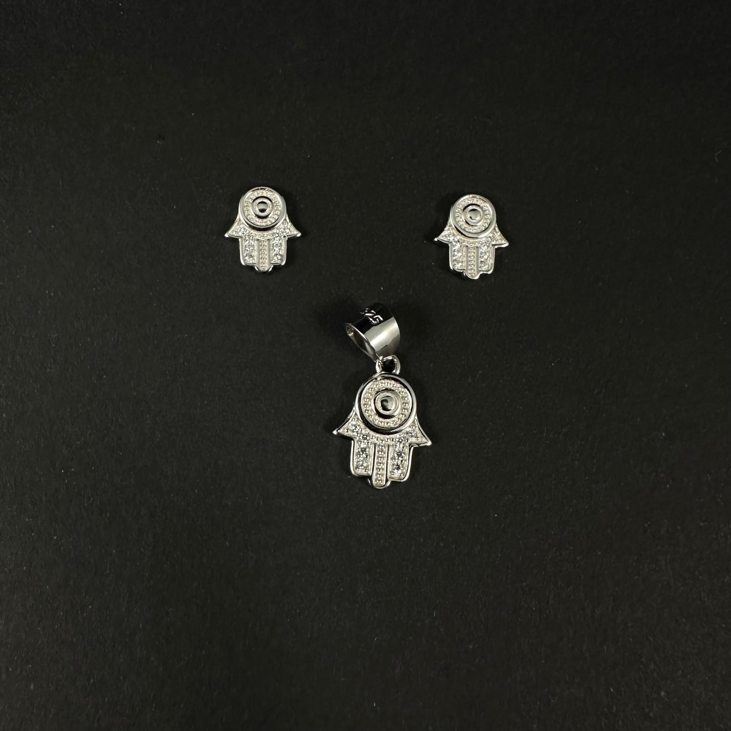 Divine Aura Silver Diamond Pendant Set for Women