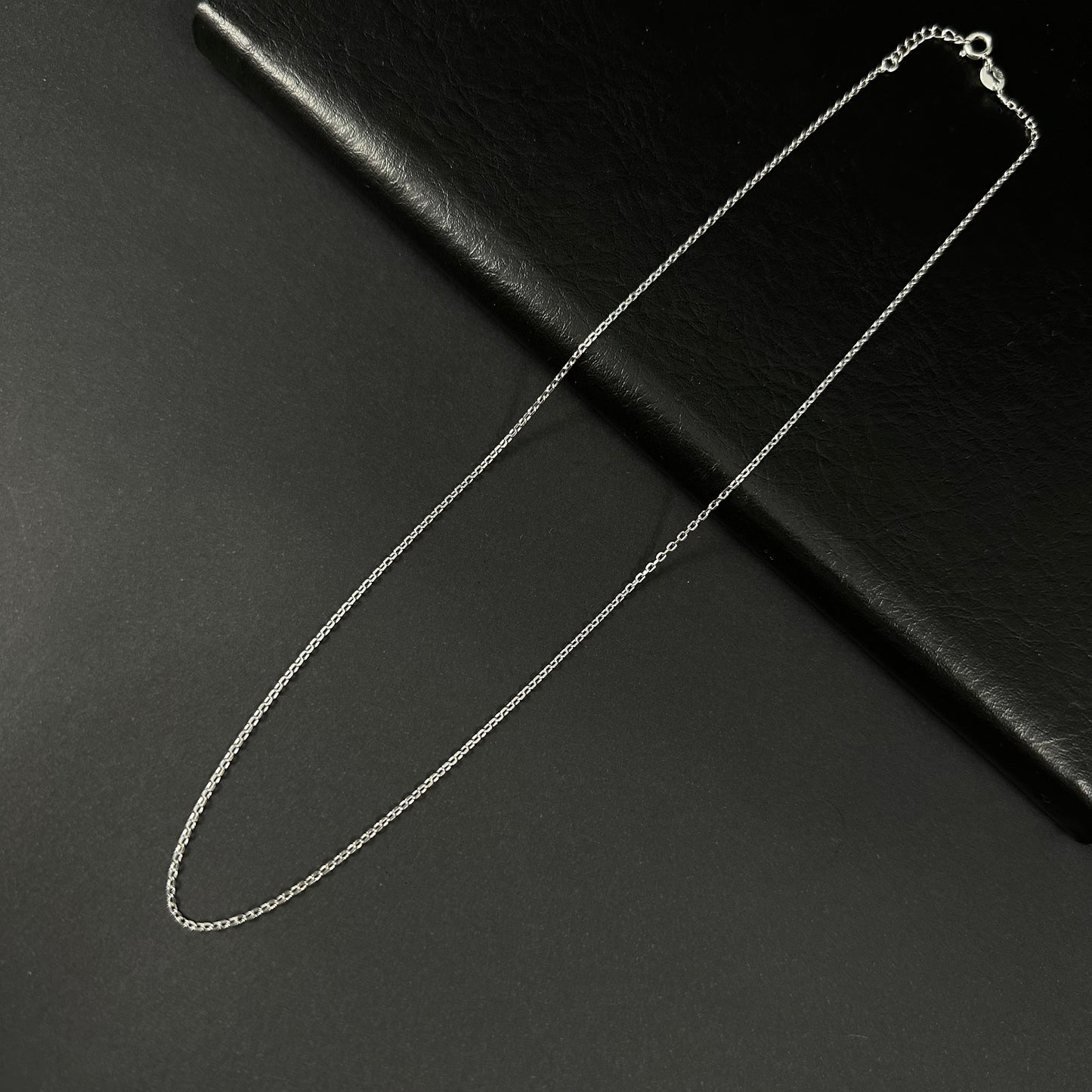 Classic Shine Silver Chain for Women – 17 Inch