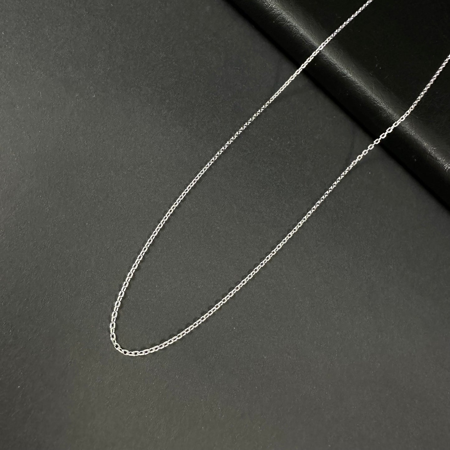 Classic Shine Silver Chain for Women – 17 Inch