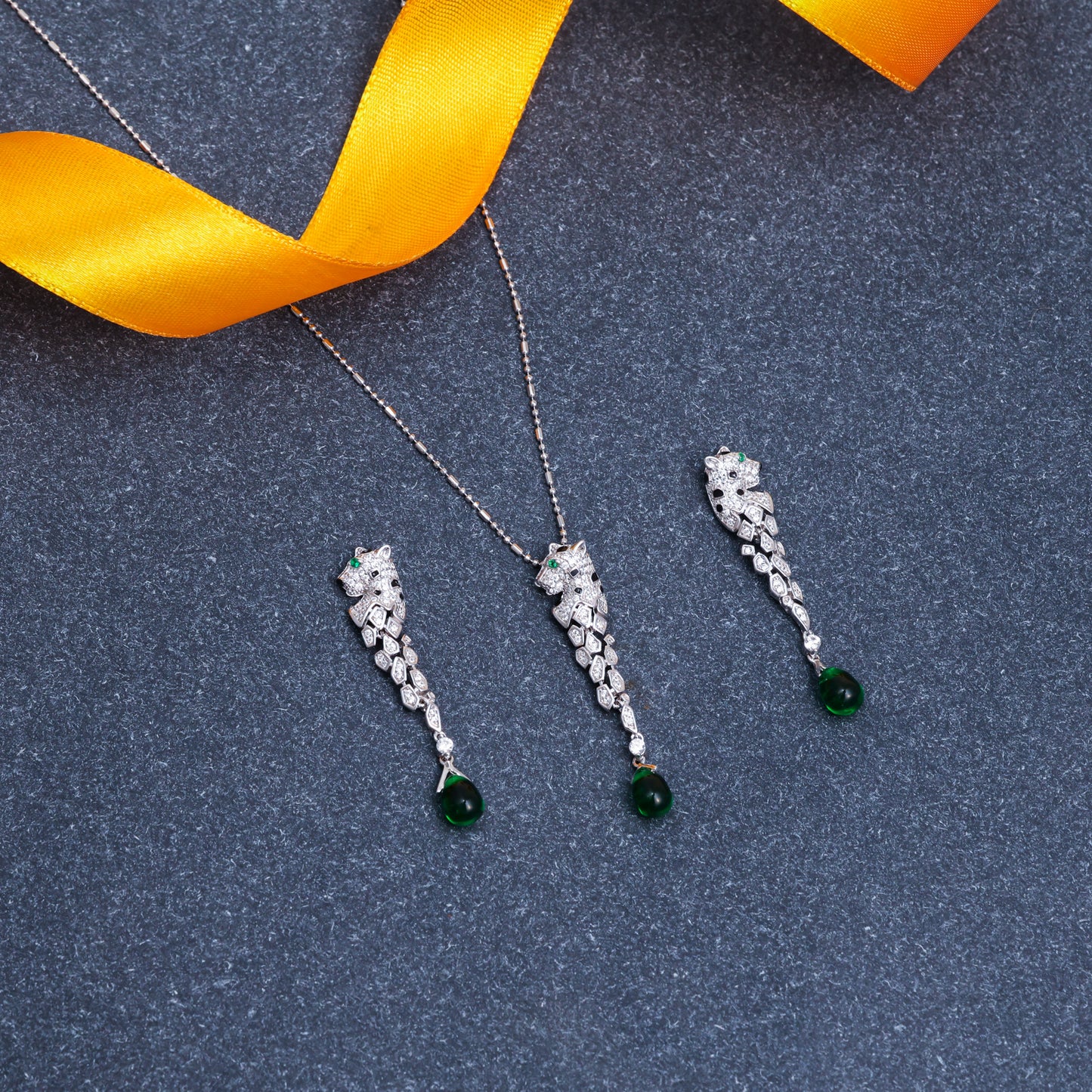 Silver Green Crystal Puma Pendant Set for Women